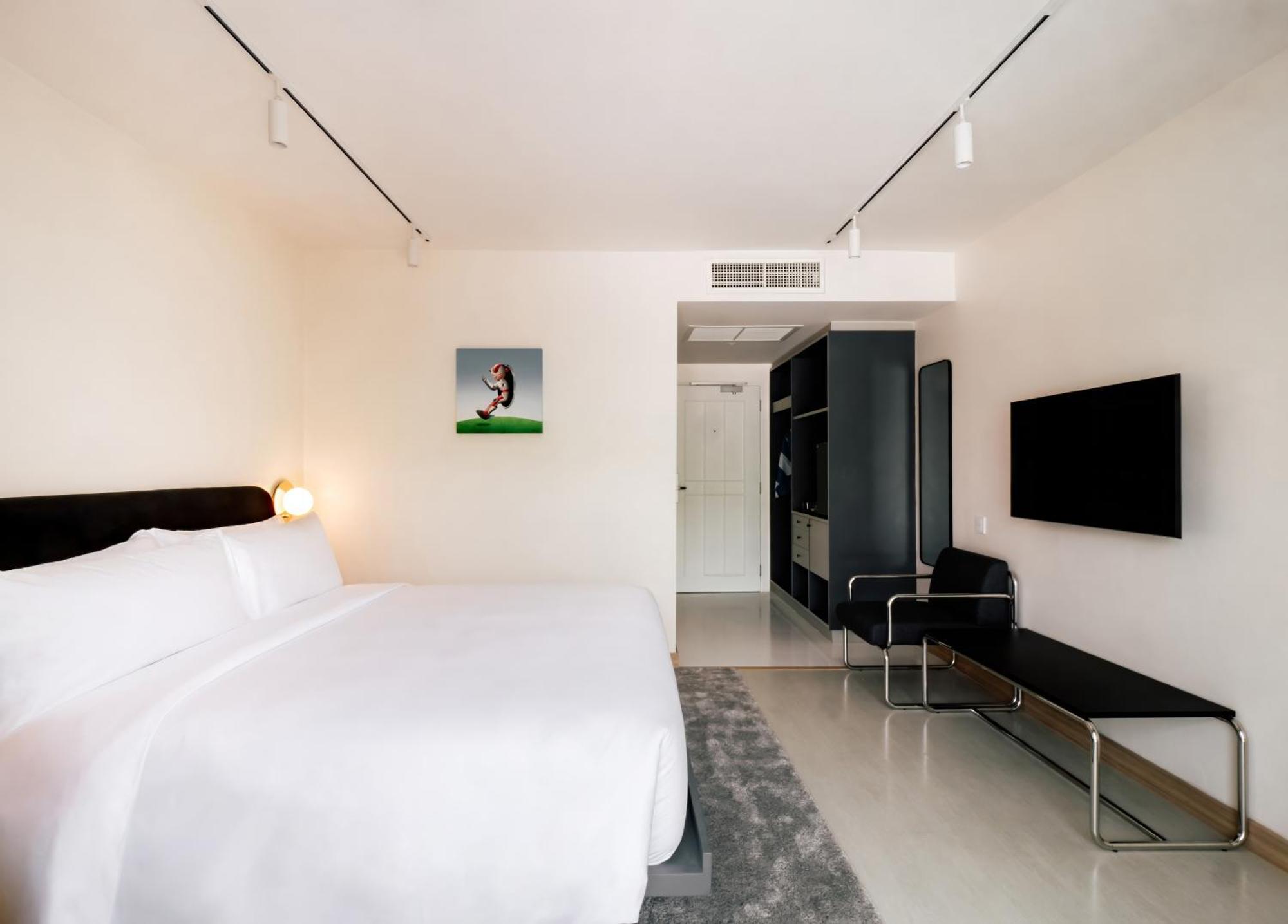 Отель The Standardx, Bangkok Phra Arthit Экстерьер фото