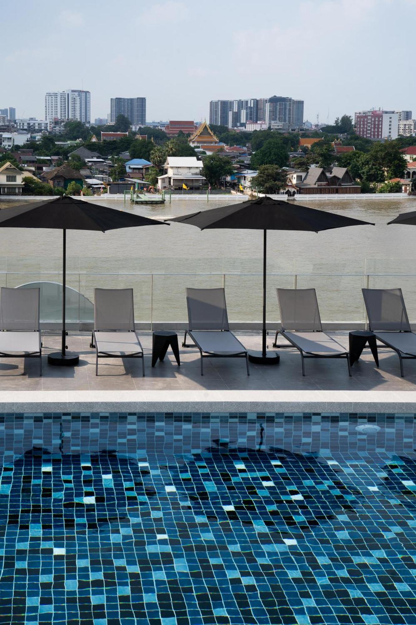 Отель The Standardx, Bangkok Phra Arthit Экстерьер фото